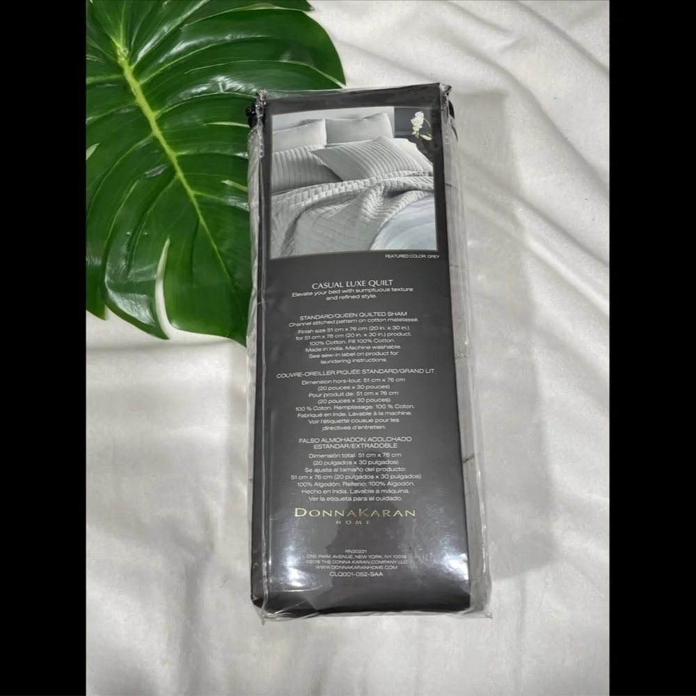NIB‎ $100 Donna Karan Casual Luxe [ 1 ] Standard Pillow Sham in Grey